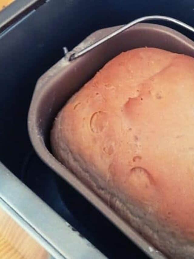 finished loaf of bread in bread machine